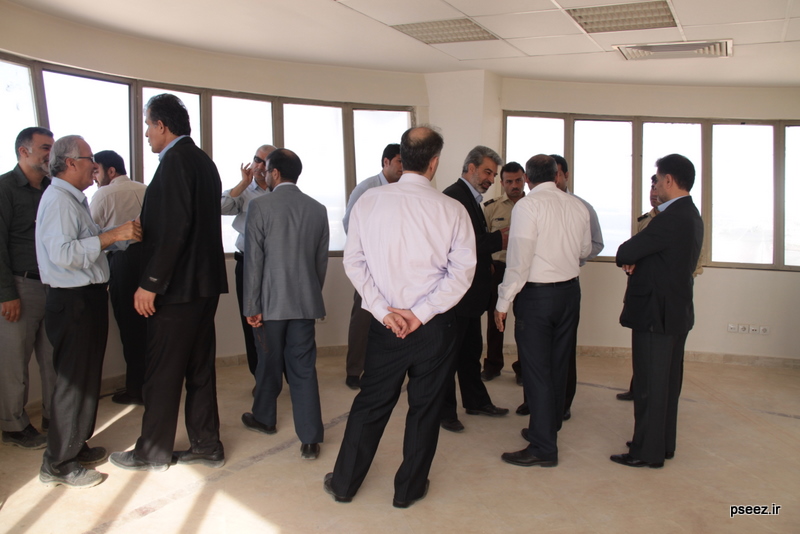 بازدید مدیران منطقه ویژه از  <strong class='sis-keyword'>پروژه</strong> های زیربنایی