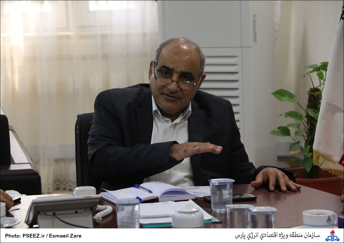 دیدار مدیرعامل با نخبگان شهرستان عسلویه 21
