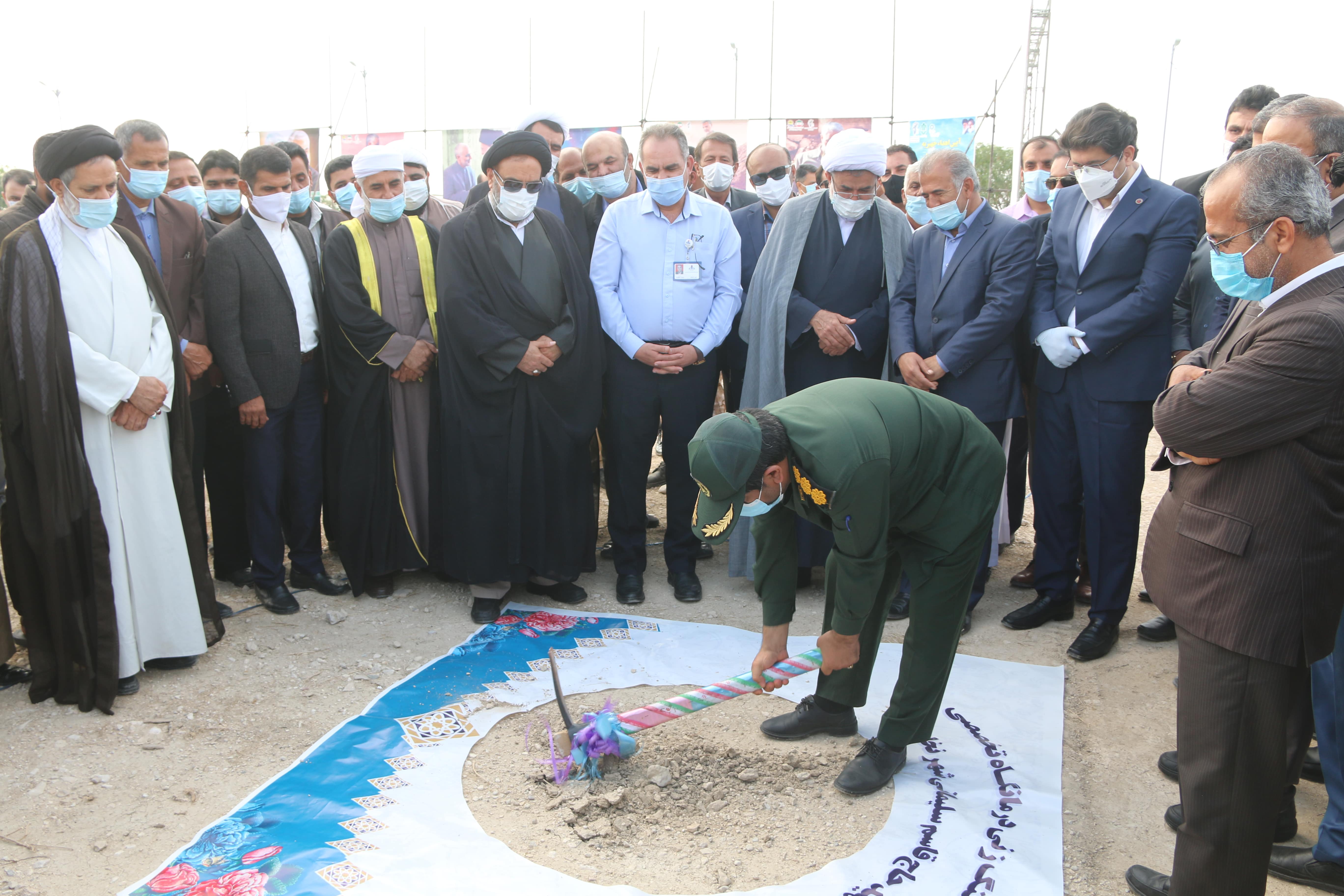 کلنگ زنی درمانگاه  6