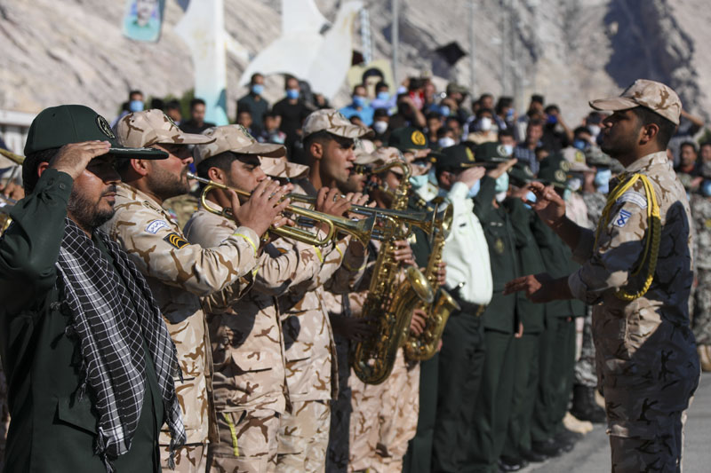 تشیع شهدای کمنام در شیرینو 7