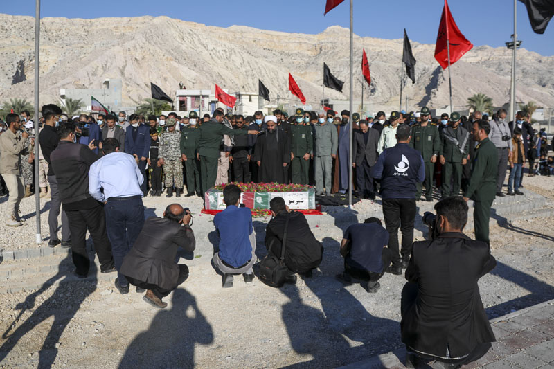 تشیع شهدای کمنام در شیرینو 19