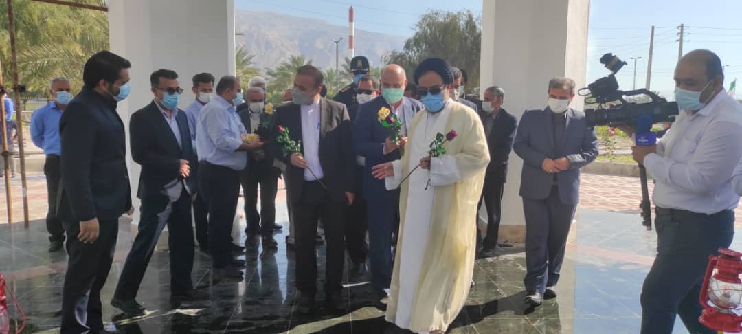 تجدید میثاق استاندار با شهدای گمنام 4