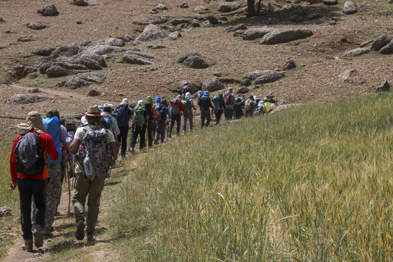 پیمایش مسیر آبشار زرد لیمه در کوهرنگ  11