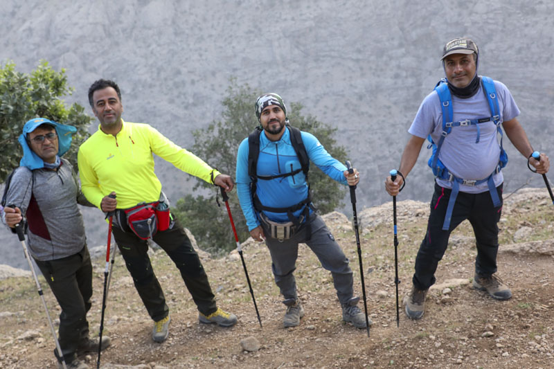 پیمایش مسیر آبشار زرد لیمه در کوهرنگ  19