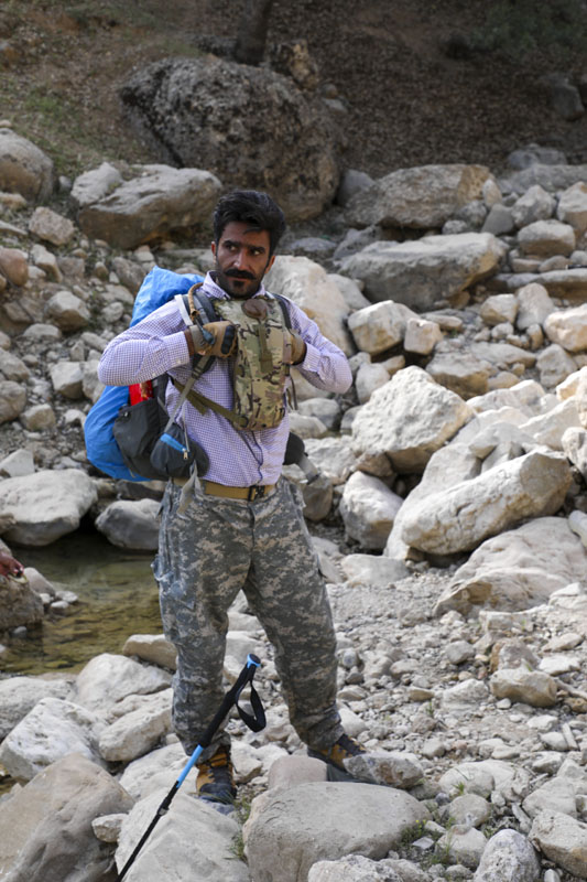 پیمایش مسیر آبشار زرد لیمه در کوهرنگ  79