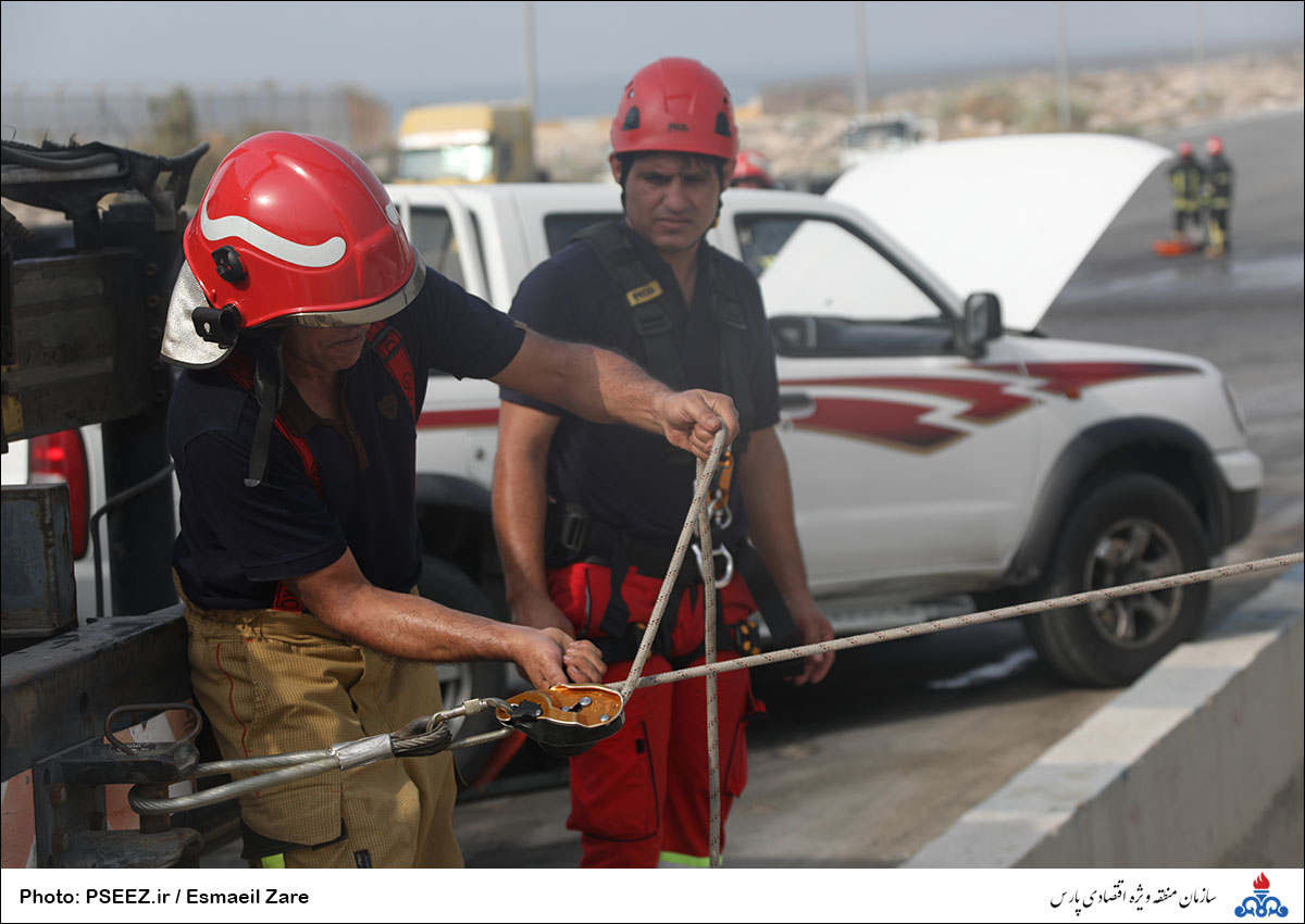 مانور نجات آتش نشانی منطقه 2