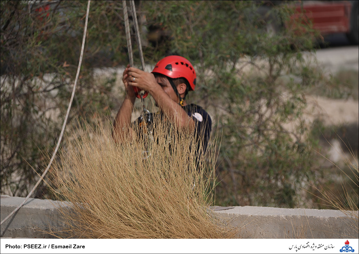 مانور نجات آتش نشانی منطقه 12