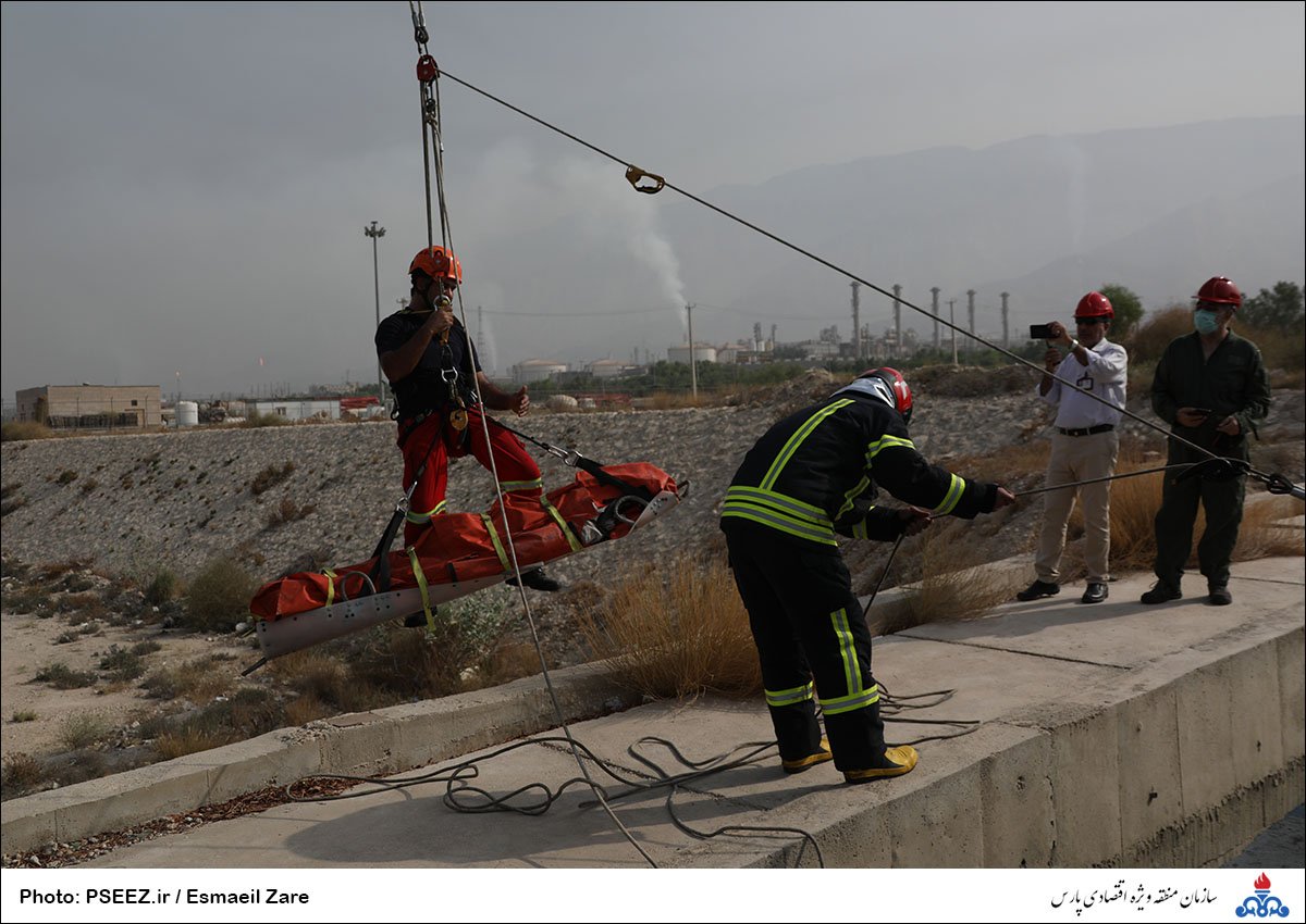 مانور نجات آتش نشانی منطقه 19