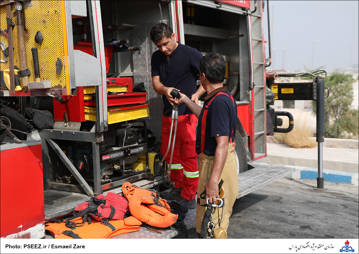 مانور نجات آتش نشانی منطقه 31