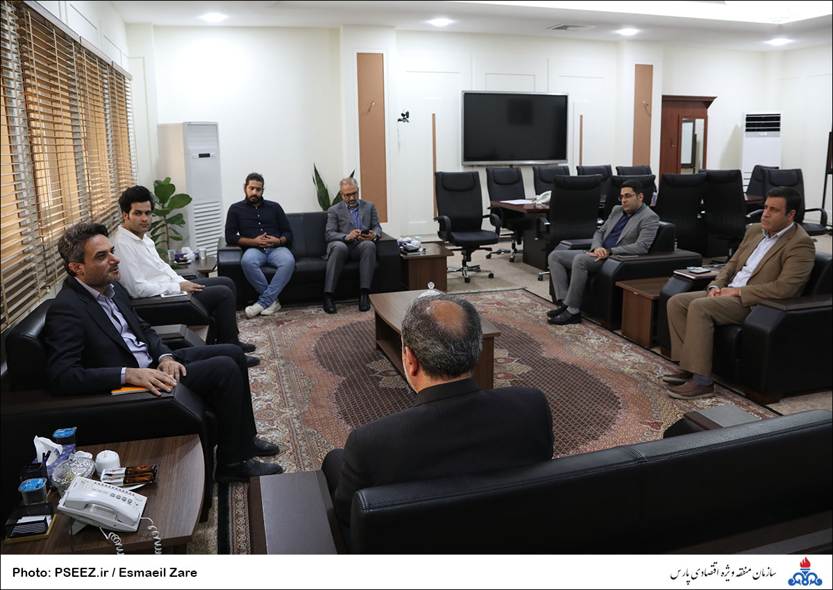 دیدار مدیر عامل و رئیس پارک علم و فن آوری استان بوشهر 6