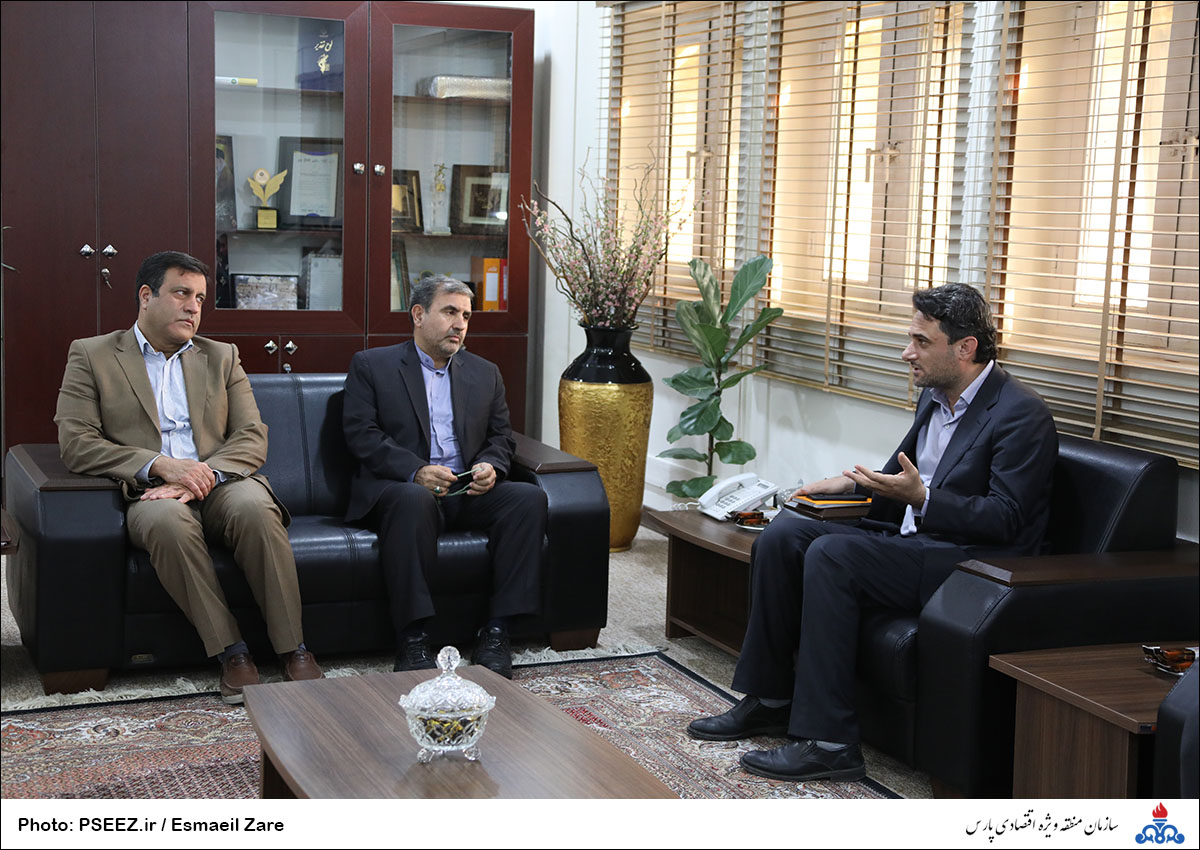 دیدار مدیر عامل و رئیس پارک علم و فن آوری استان بوشهر 12