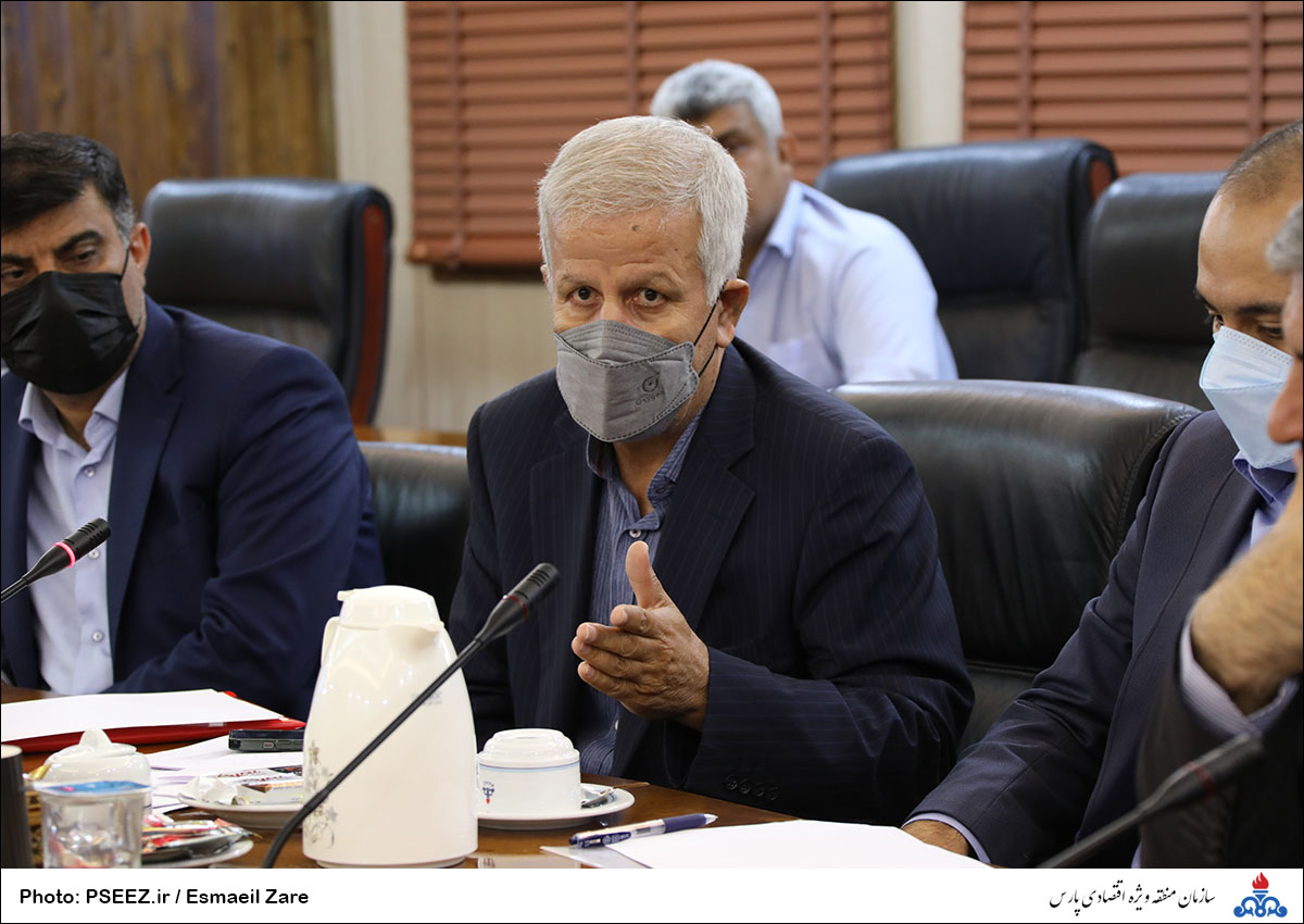 جلسه دکتر احمدی جهت بحران آب جم 42