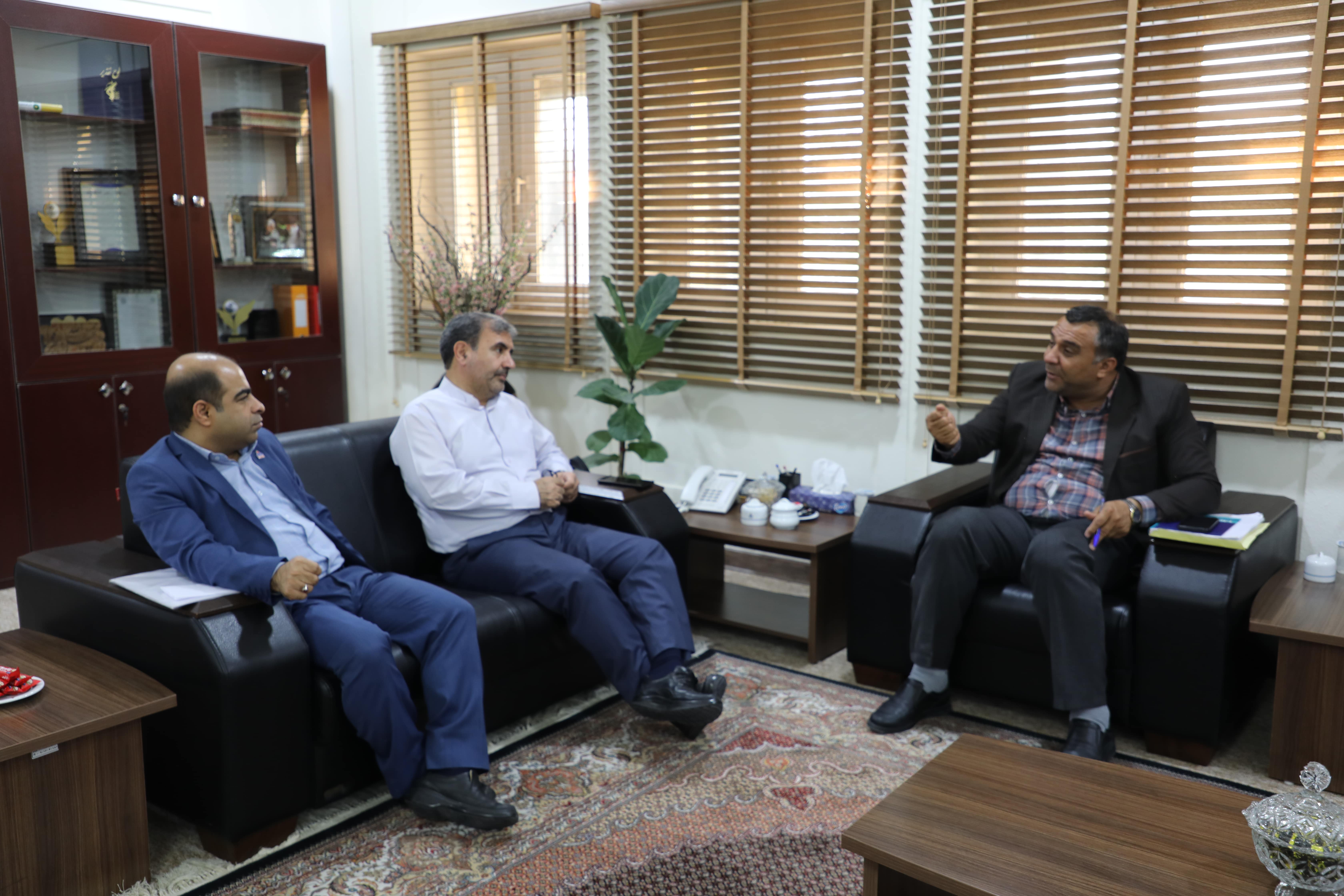 اداره ورزش و جوانان عسلویه 3