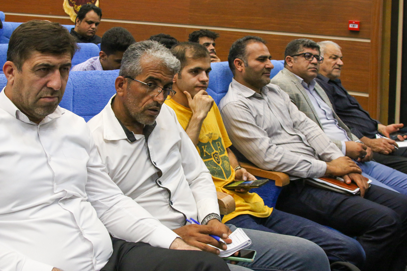 نشست خبری مدیرعامل با اصحاب رسانه ای استان 42