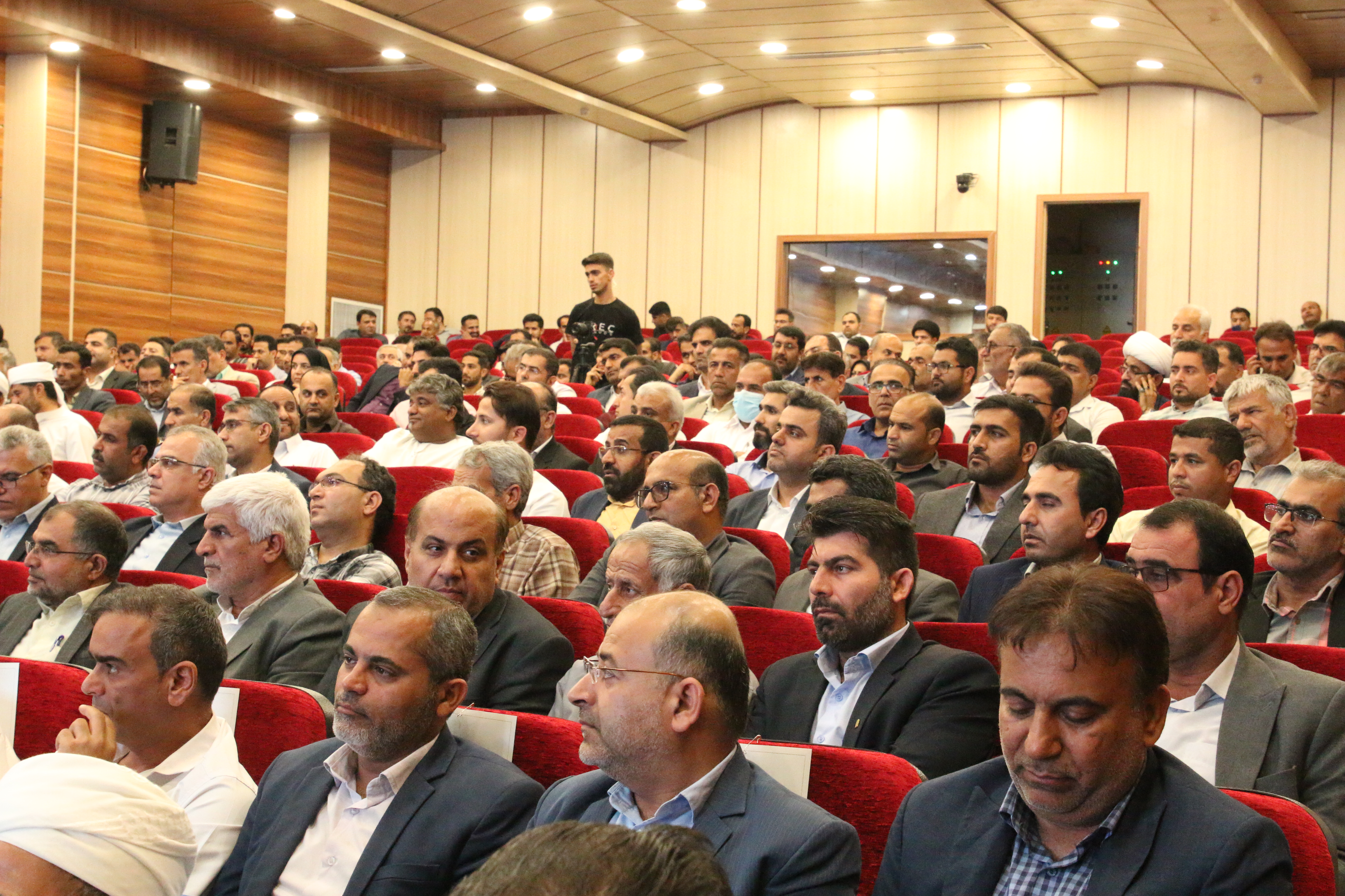 معارفه فرماندار 5