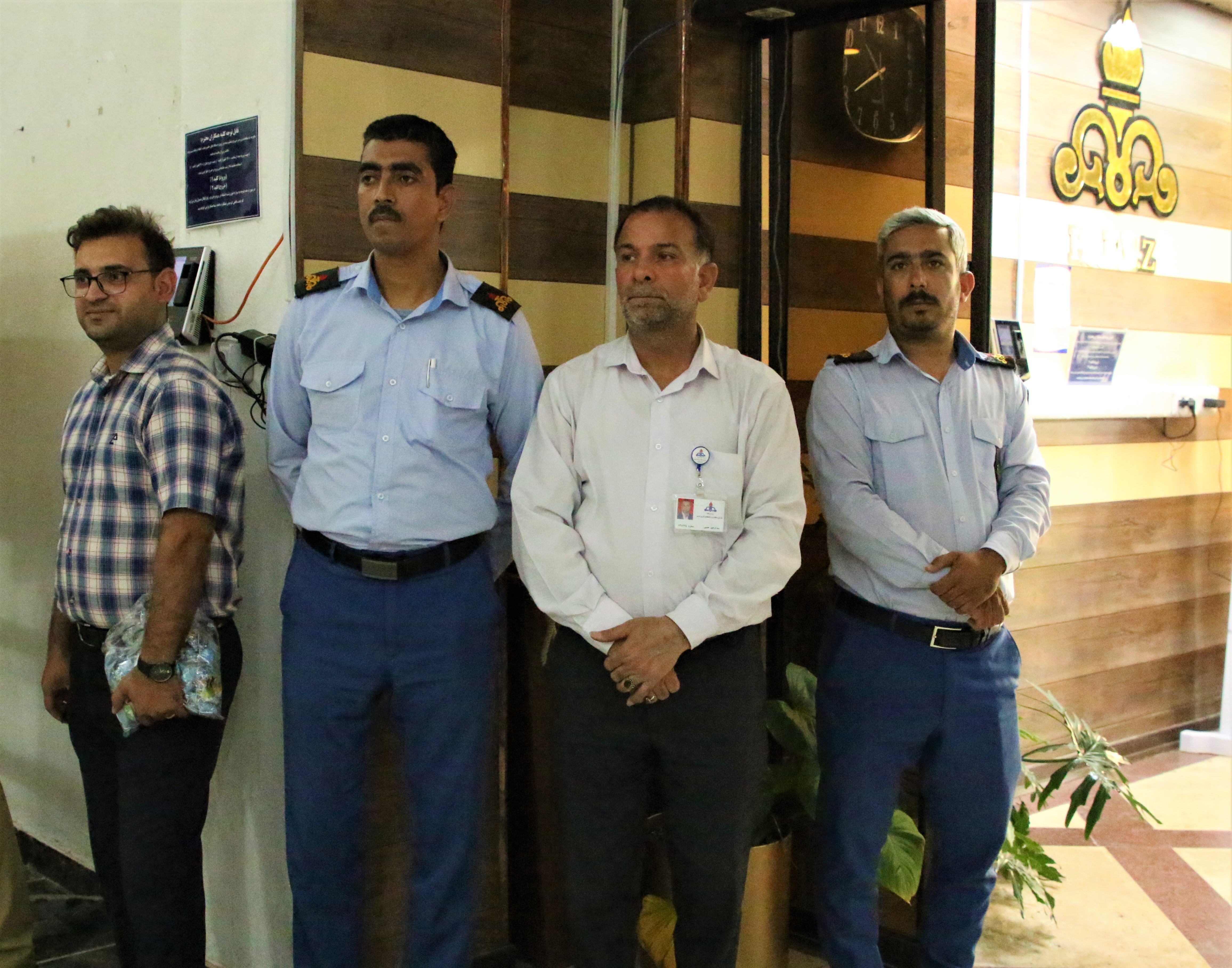 پرچم وخادمین امام رضا 6