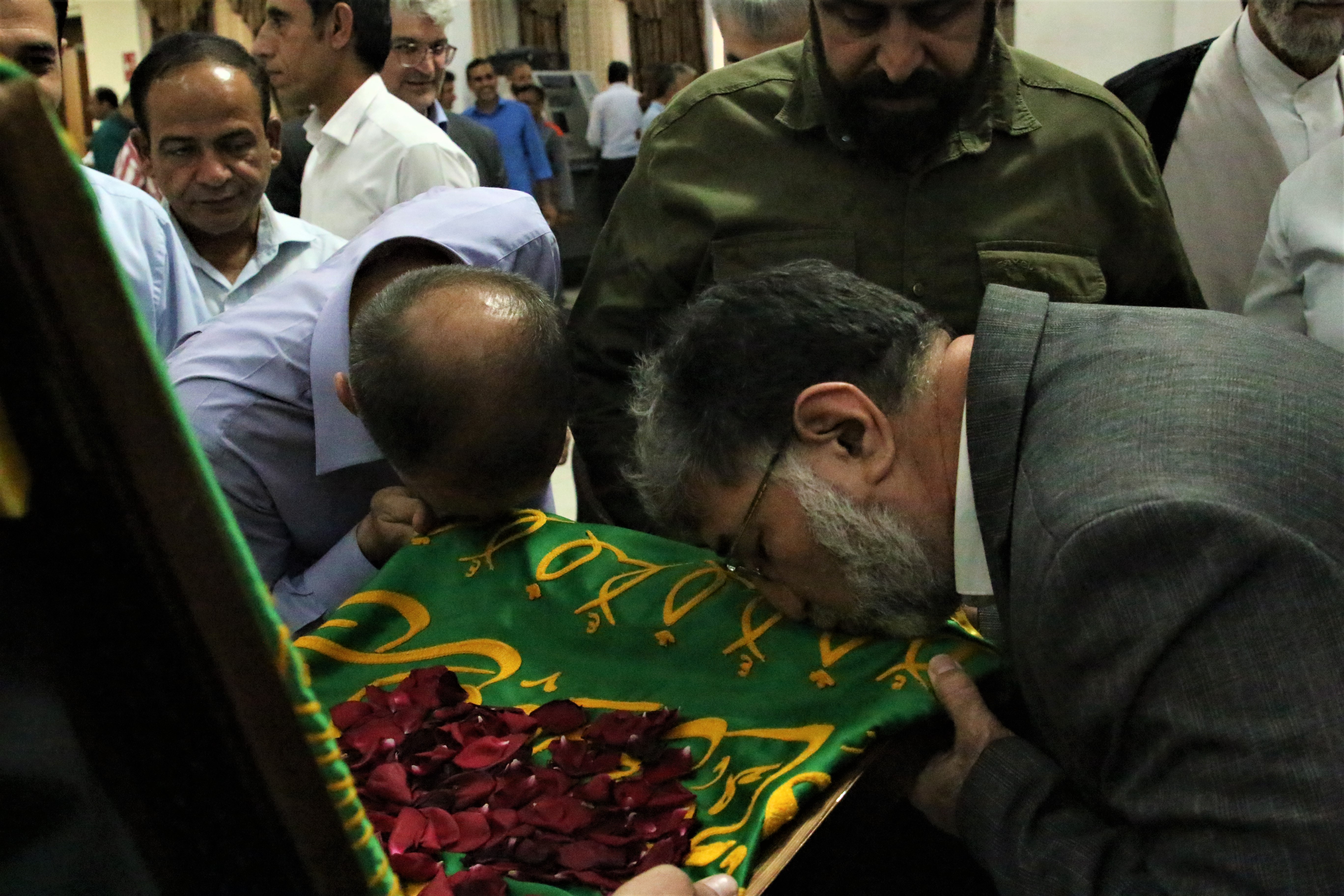 پرچم وخادمین امام رضا 14