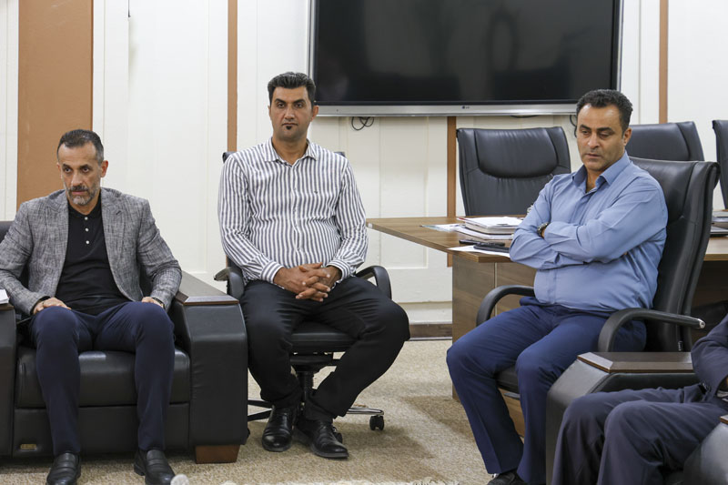 جلسه هیات والیبال و مدیرعامل 10